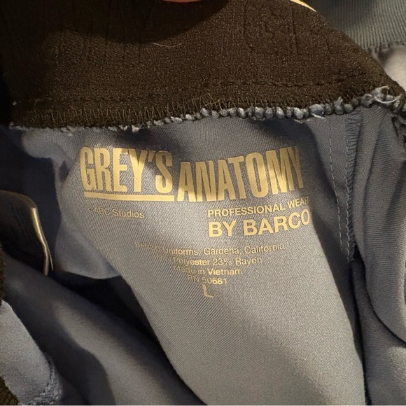 Grey's Anatomy Light Blue Scrub Joggers - Picture 3 of 3